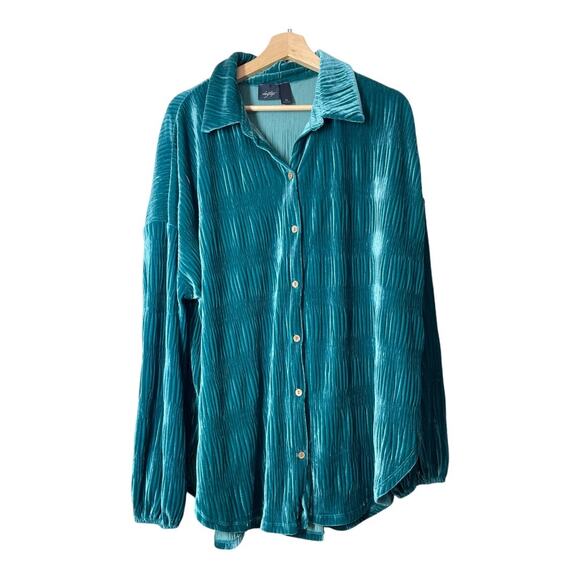Daytrip Tops - Buckle Daytrip Ribbed Velvet Tunic Shirt Button Front Teal XL Stretch